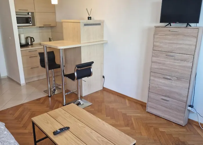 Prestige Centrum شقة